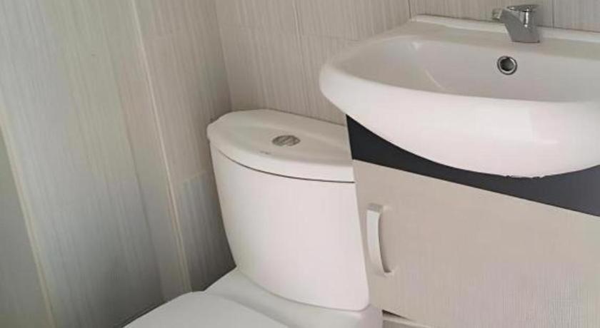 Hotel Bajet Mughoh Sengoti Jertih Zewnętrze zdjęcie